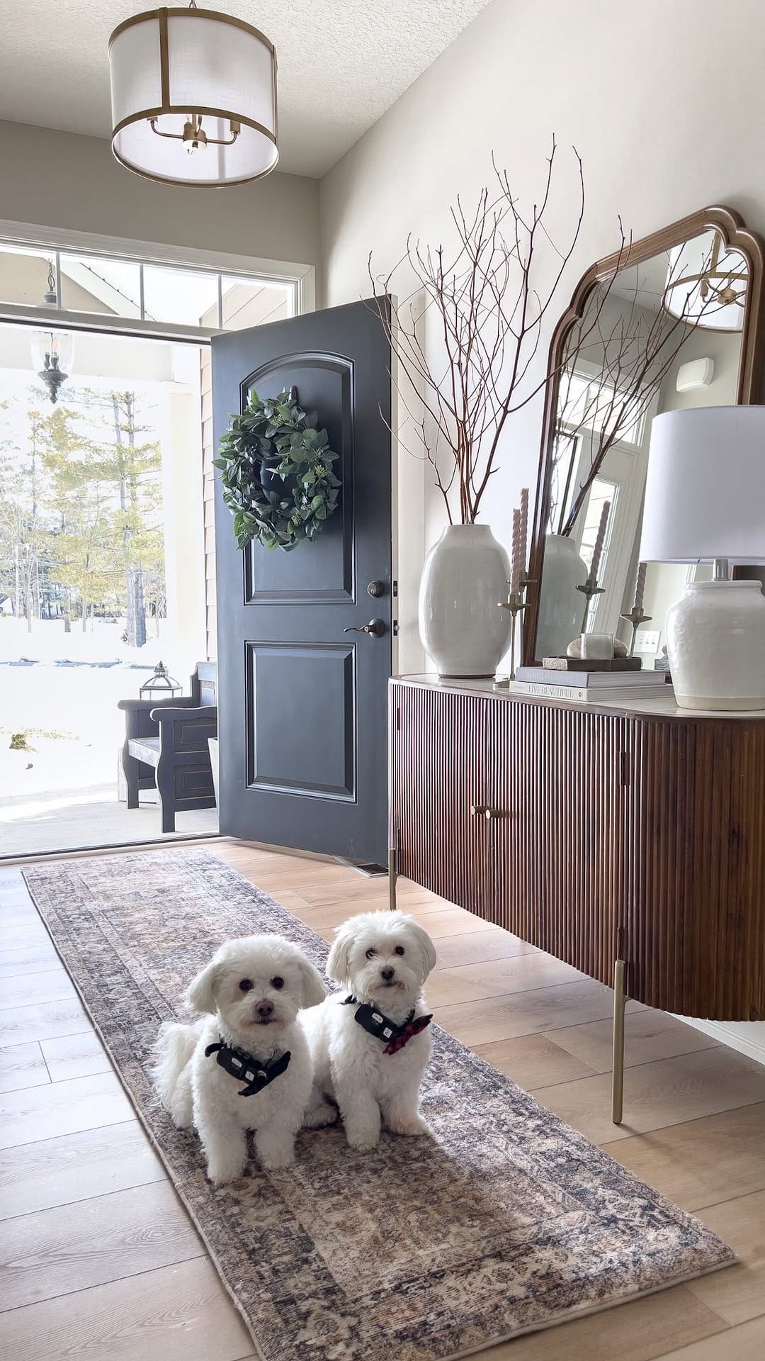 Post 10 by Lynn • Interior Designer on Instagram (video)