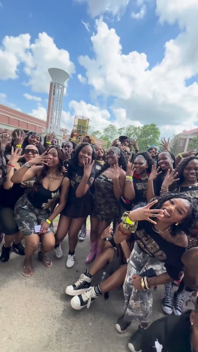 Post 4 by SUBG 4️⃣ on Instagram (video)