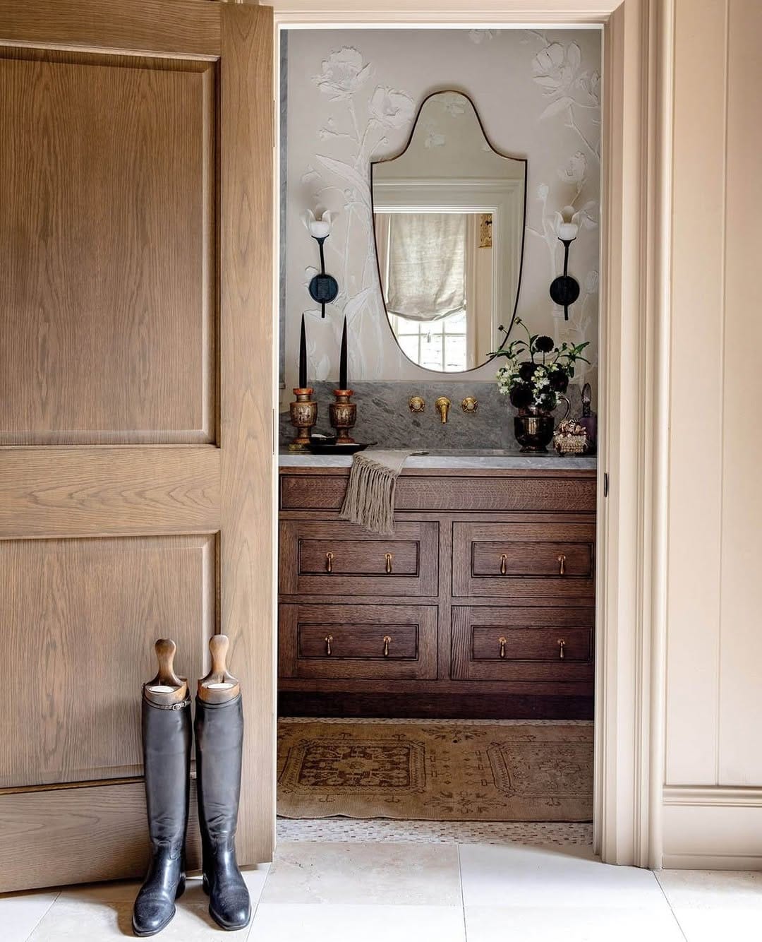 Post 4 by Parkes & Lamb Interiors on Instagram (carousel)