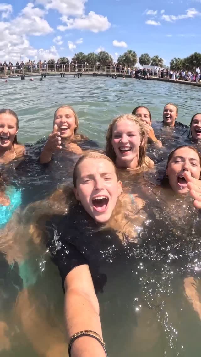 Post 3 by Eckerd College on Instagram (video)