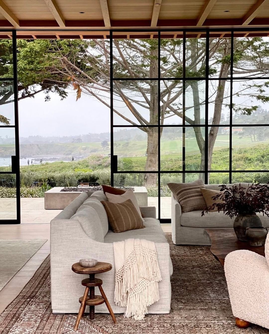 Post 10 by Emma Stone | OC Interior Designer on Instagram (image)