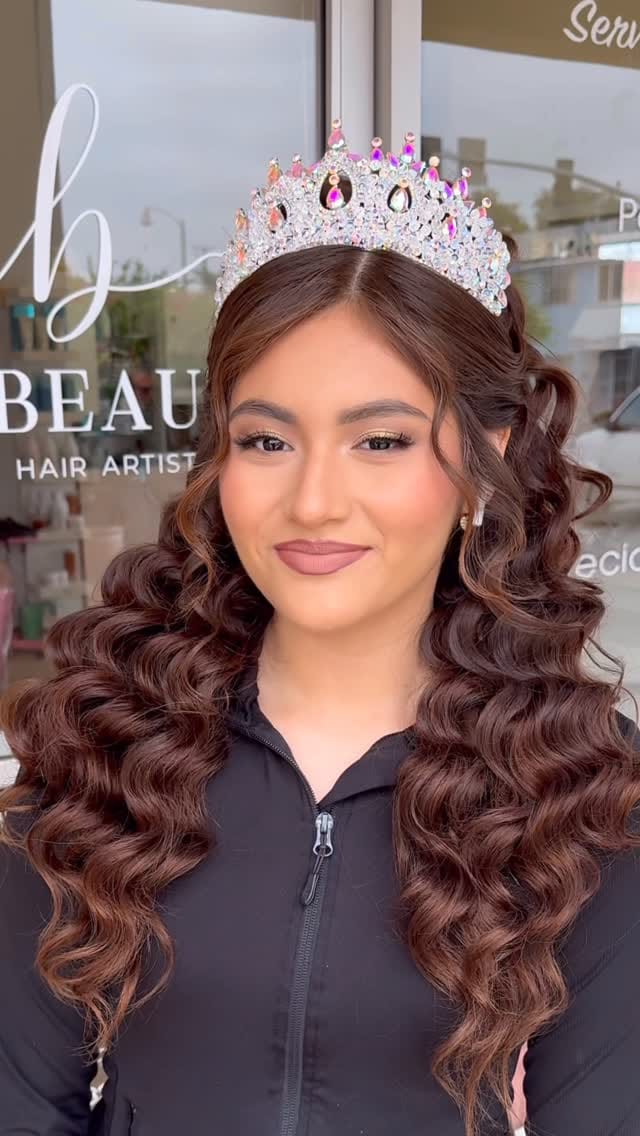 Post 8 by Rubi Beauty | Los Angeles Bridal & Special Event Makeup & Hair on Instagram (video)