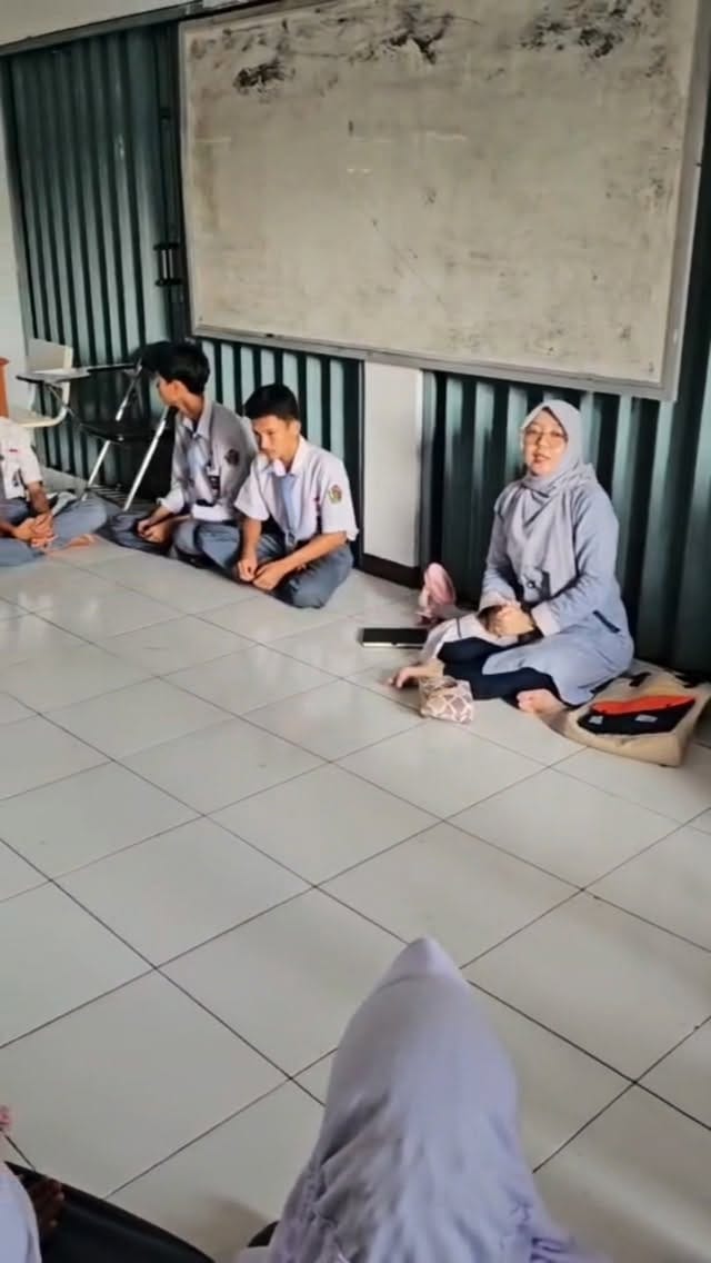 Post 10 by SMAN 1 Pasawahan on Instagram (video)