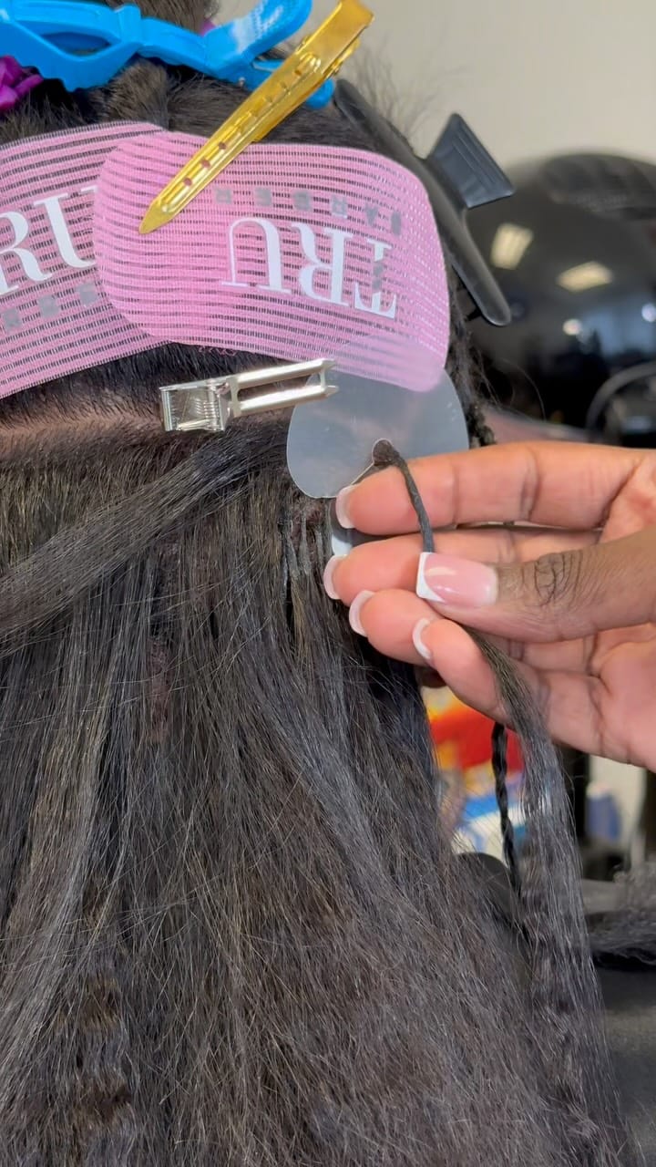 Post 10 by Houston THE NIGHT Cosmetologist🦸🏾‍♀️ on Instagram (video)