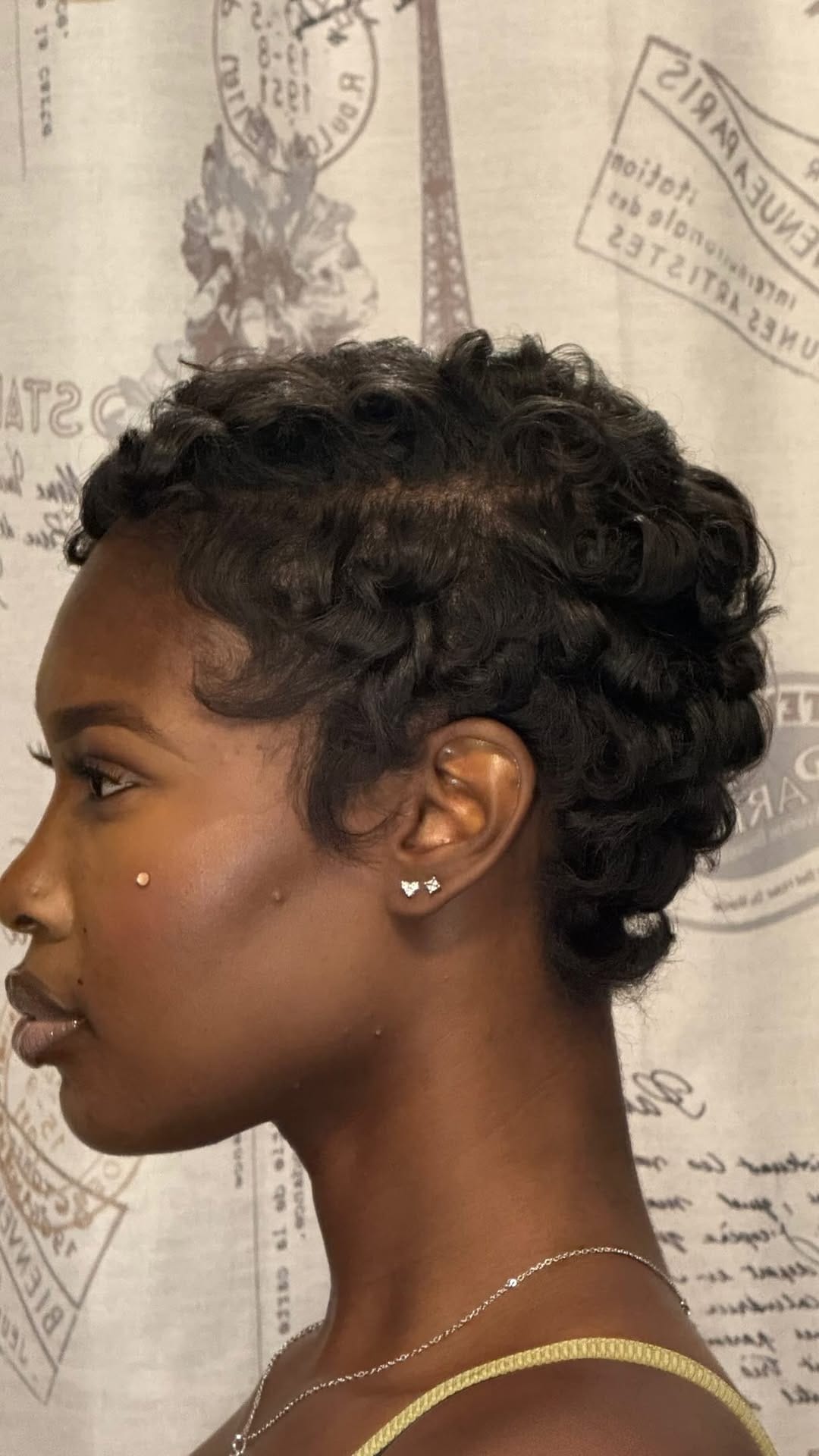 Post 1 by Houston THE NIGHT Cosmetologist🦸🏾‍♀️ on Instagram (video)