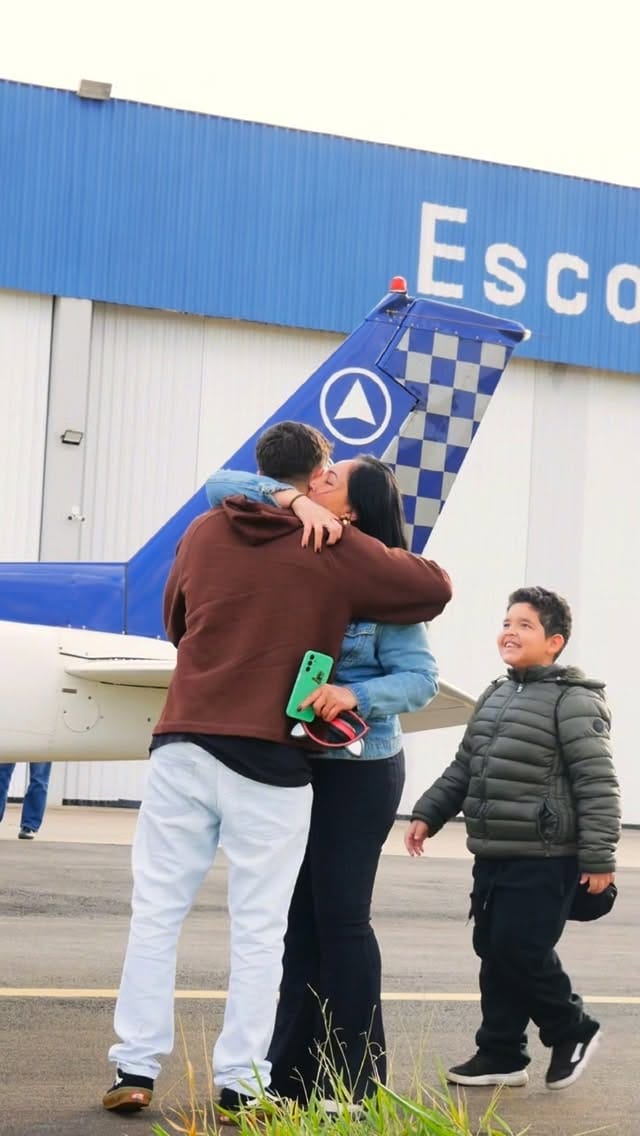 Post 4 by Sierra Bravo Escola de Aviação on Instagram (video)