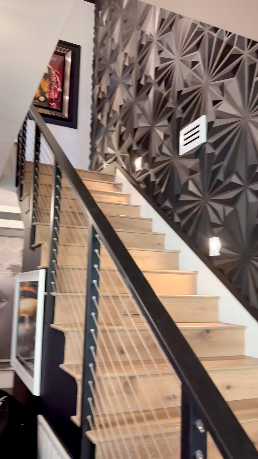 Post 10 by Dereky Martin on Instagram (video)