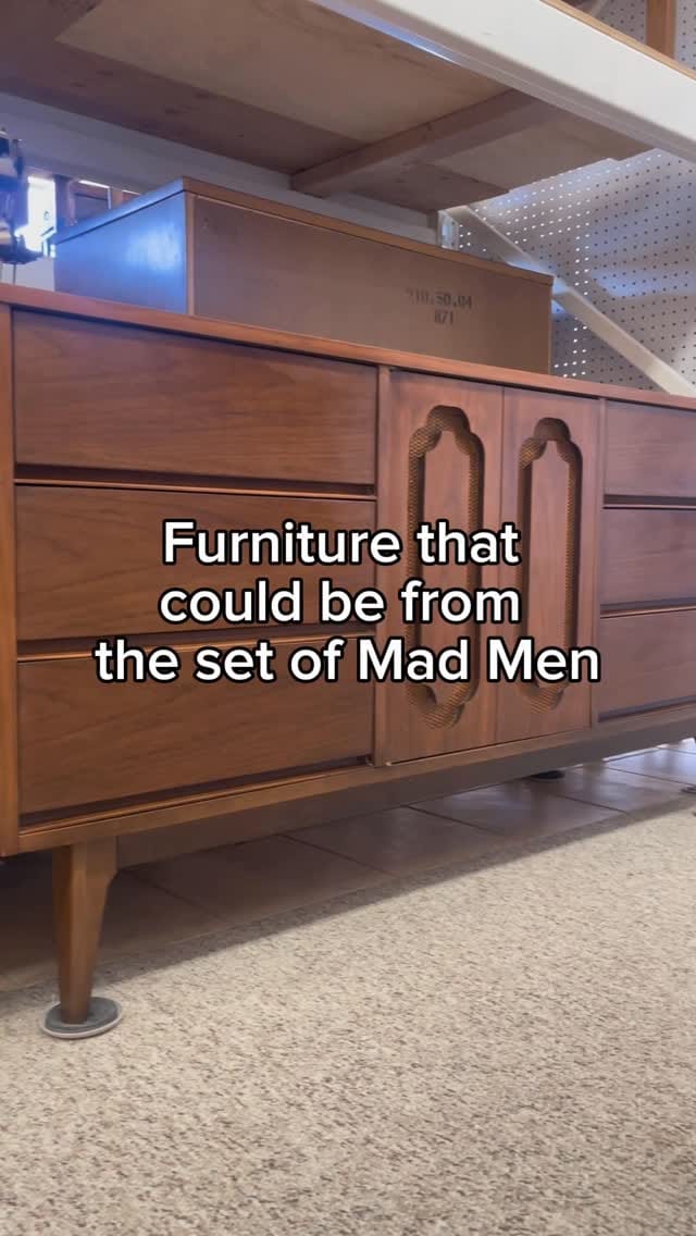 Post 2 by Big Whale Consignment on Instagram (video)