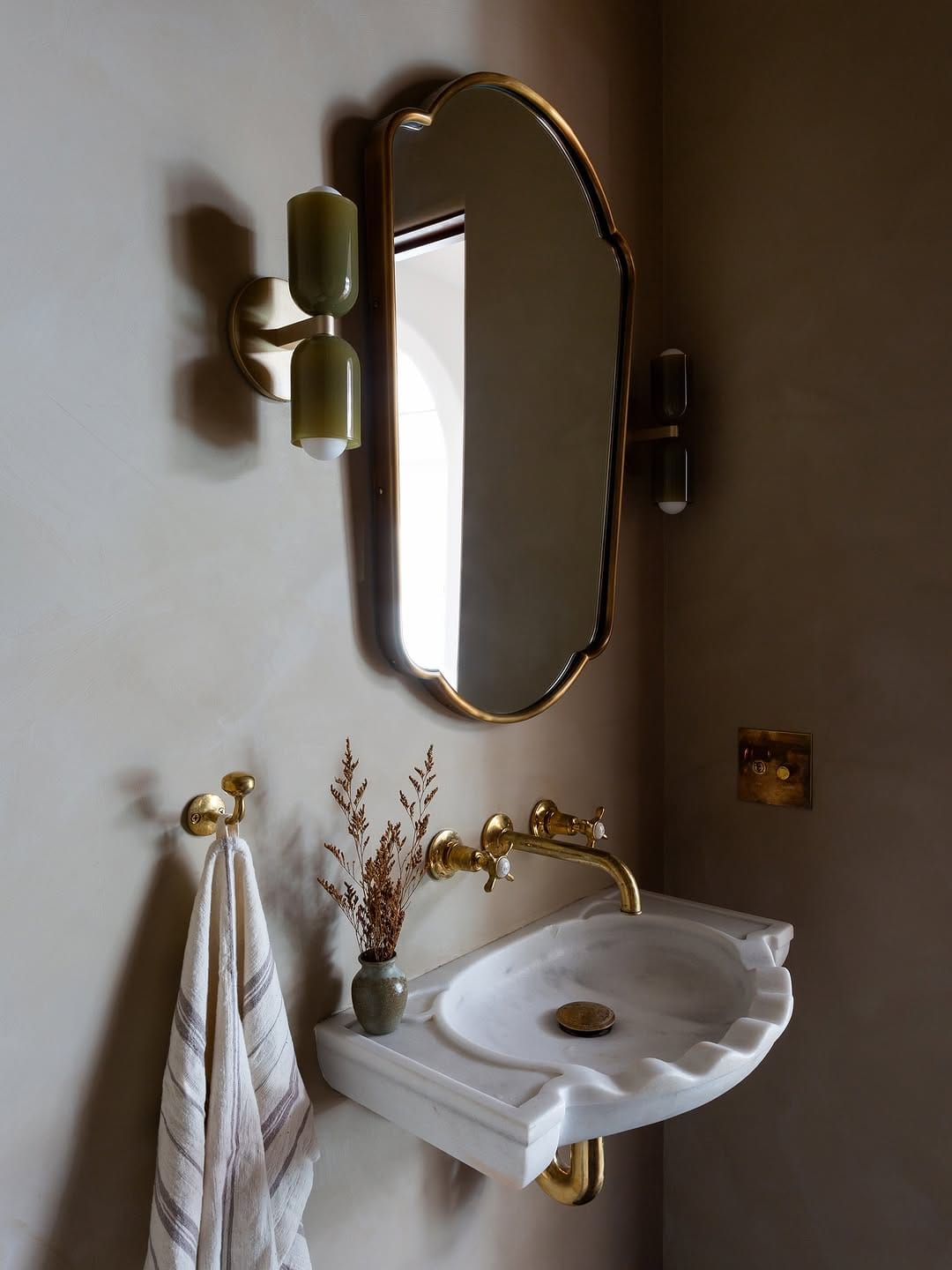 Post 8 by Katelyn Rose Design Studio on Instagram (image)