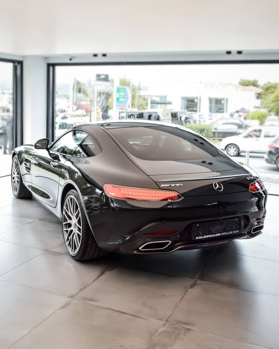 Post 4 by Exotic Toys Car Rental on Instagram (image)