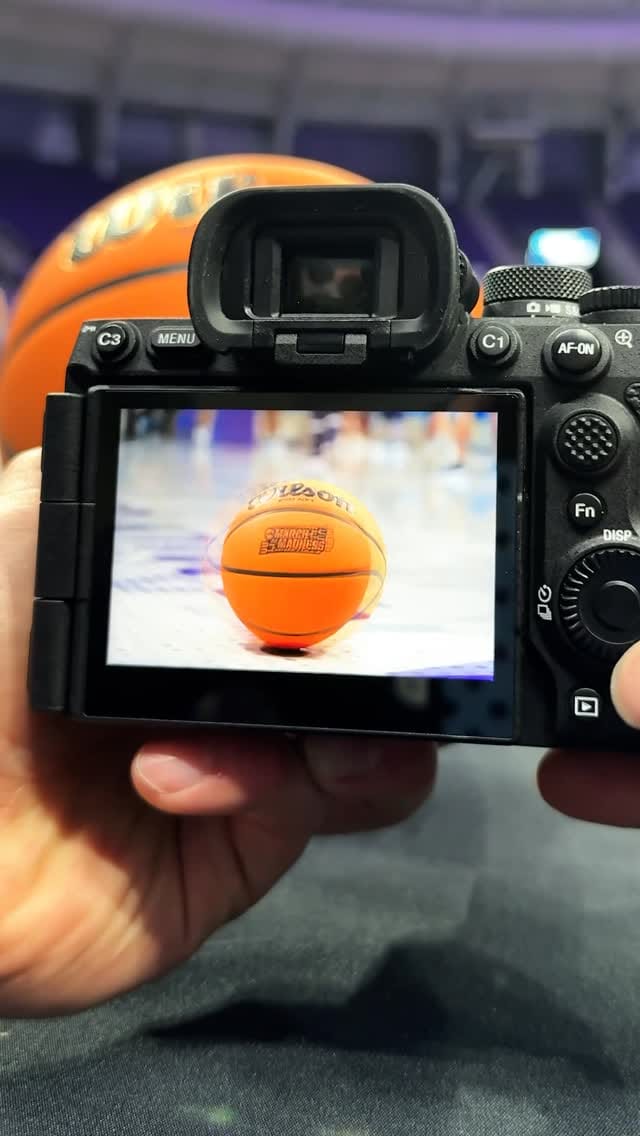 Post 8 by UC San Diego WBB on Instagram (video)