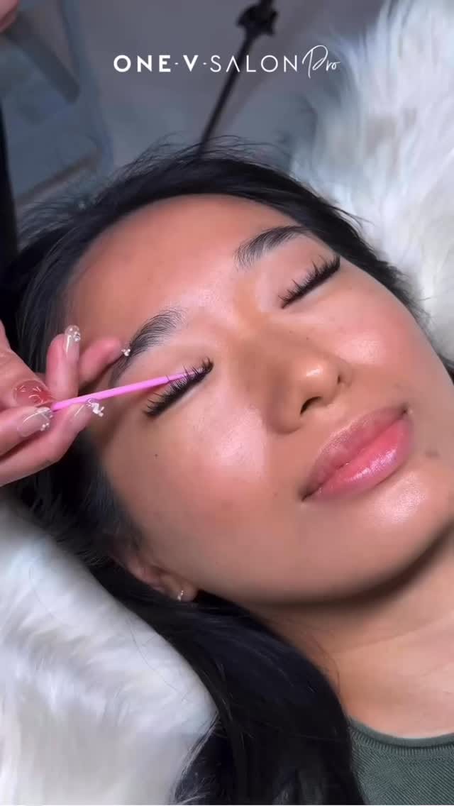 Post 3 by One V Salon Pro™️ Lash, Brow & Salon Supplies on Instagram (video)