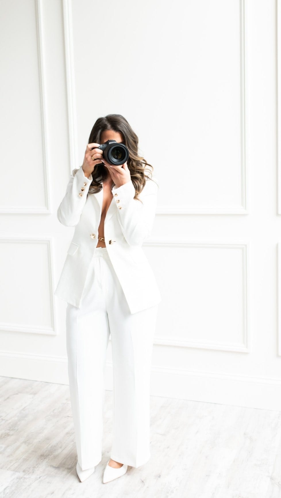 Post 9 by Rachel Girouard | Newport RI Wedding Photographer on Instagram (video)