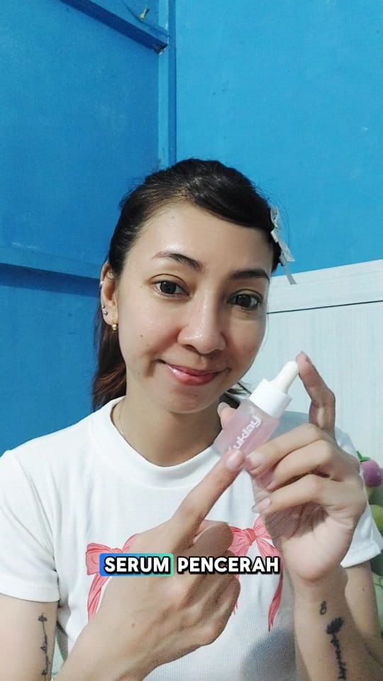 Post 4 by Victoria dewi on Instagram (video)