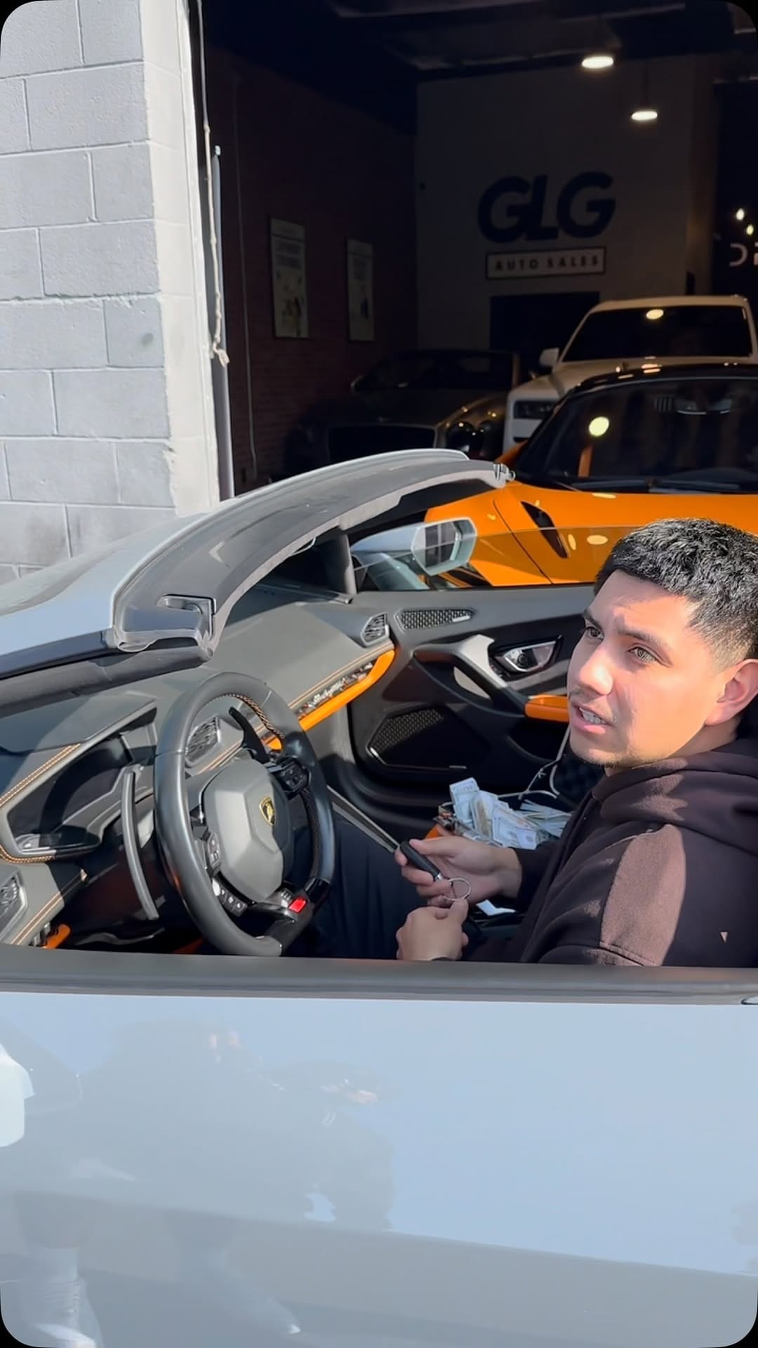Post 7 by DRIVE LA on Instagram (video)