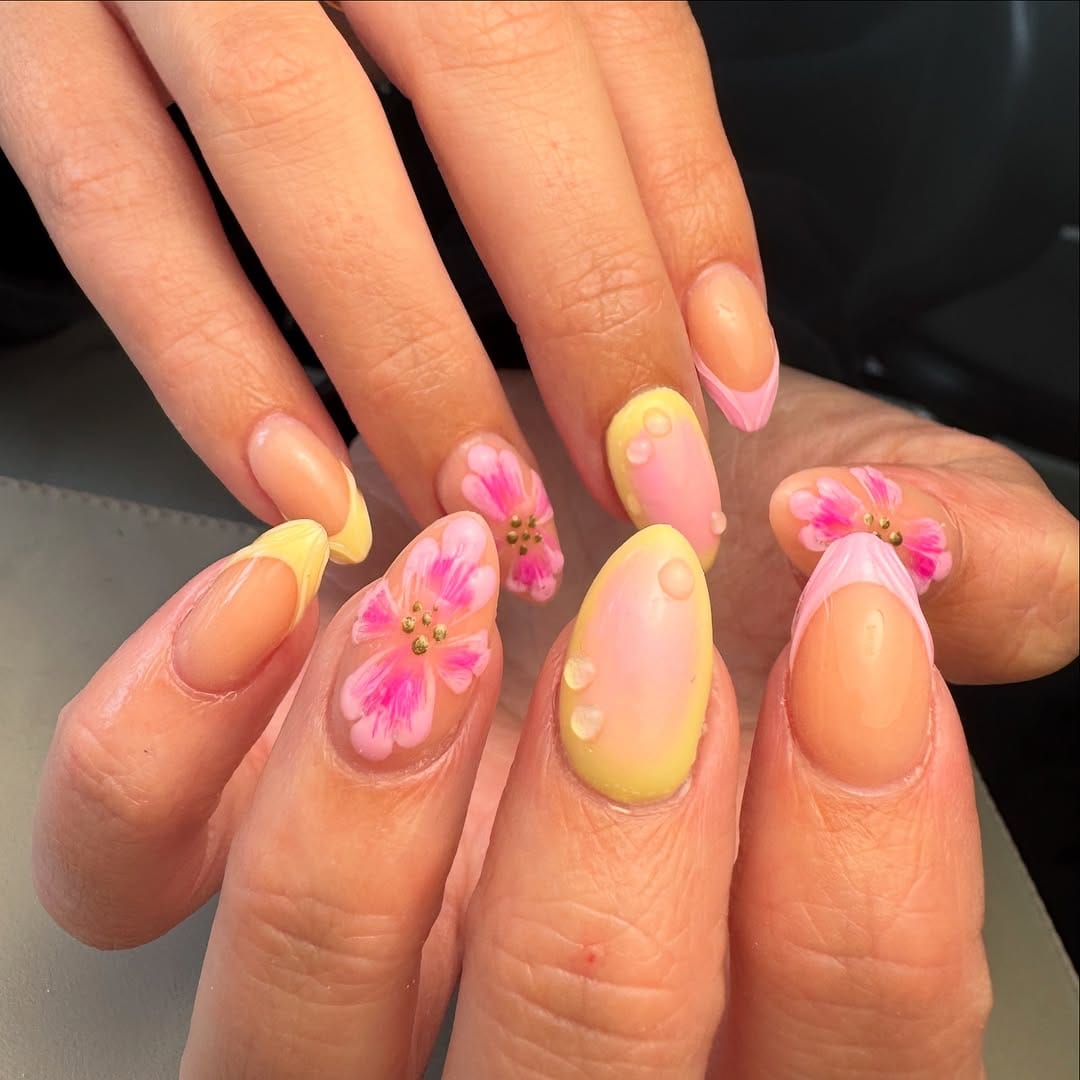 Post 5 by ABSTRACT BEAUTY on Instagram (carousel)