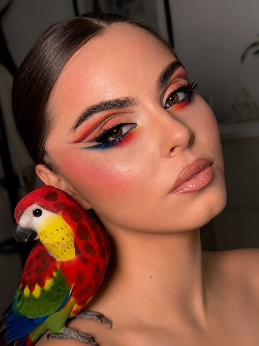 Post 2 by Jenny Thomaidou Makeup Artist on Instagram (carousel)