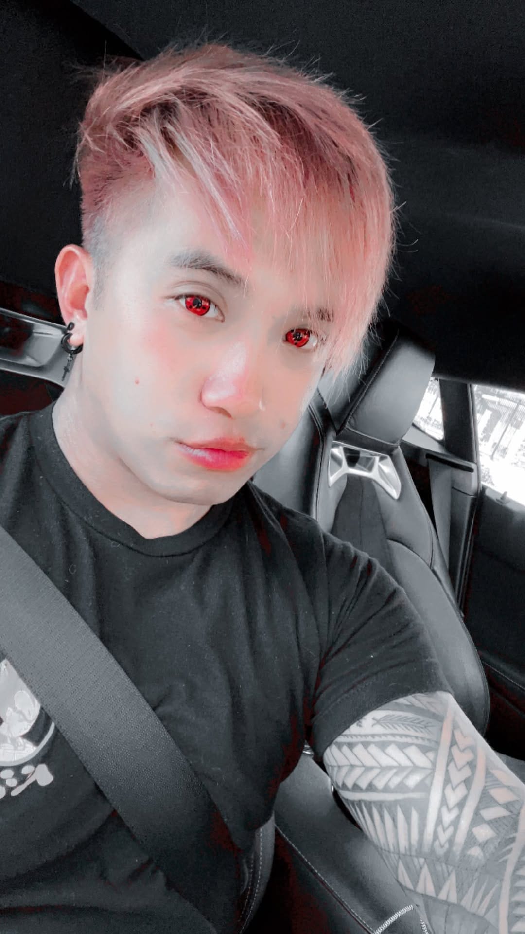 Post 2 by Bae RZ on Instagram (video)