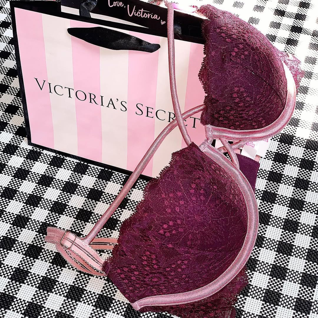 Post 4 by Sisters’_shop on Instagram (image)