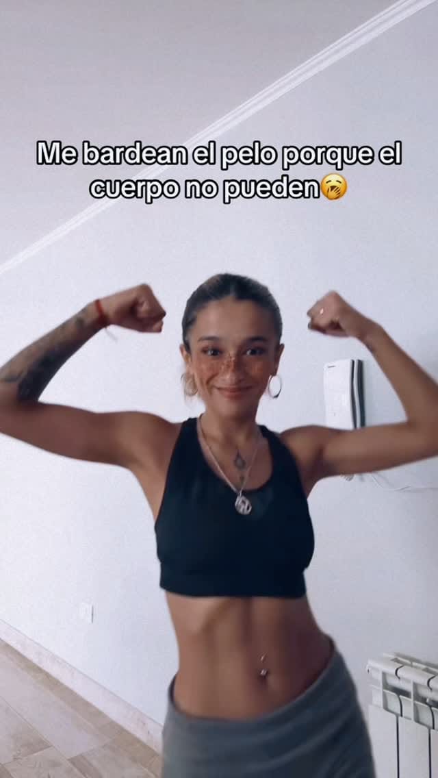 Post 6 by V on Instagram (video)