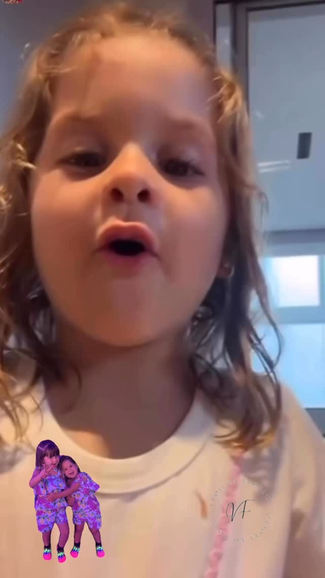 Post 9 by 𝓥𝓵𝓸𝓰 𝓭𝓪 𝓕𝓵𝓸𝓯𝓵𝓸 on Instagram (video)