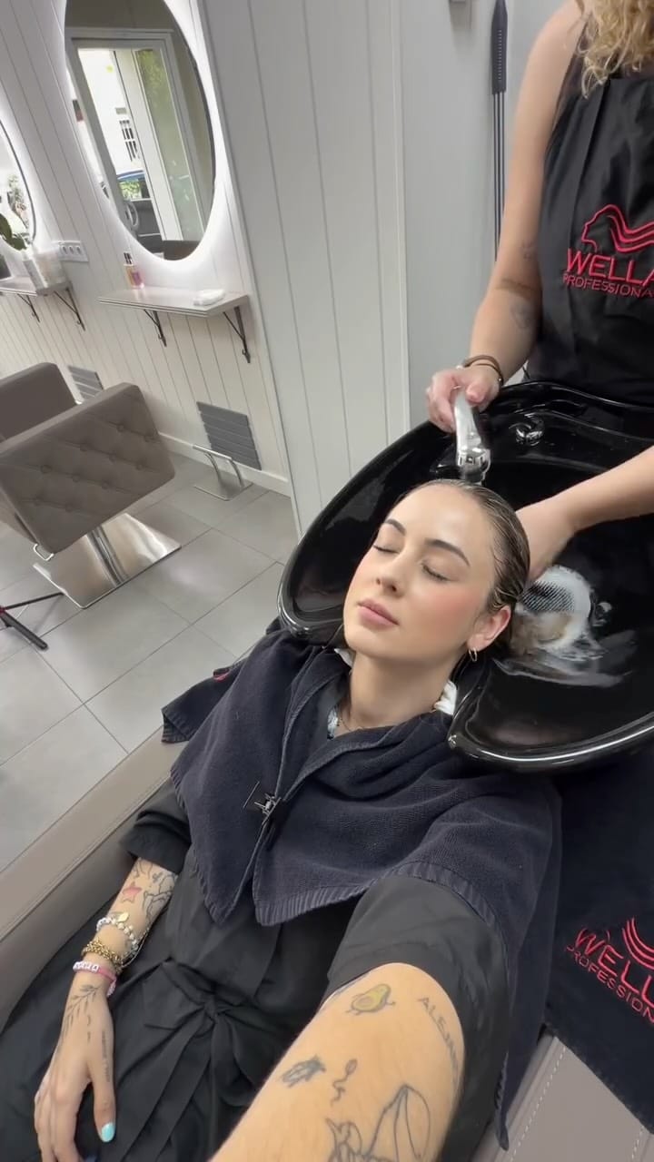 Post 1 by 𝐀𝐍𝐀 𝐆𝐀𝐑𝐂𝐈𝐀| 𝙲𝙰𝙻𝙼𝙰 𝙱𝙴𝙰𝚄𝚃𝚈 |𝐔Ñ𝐀𝐒 𝐘 𝐅𝐎𝐑𝐌𝐀𝐂𝐈𝐎𝐍 on Instagram (video)