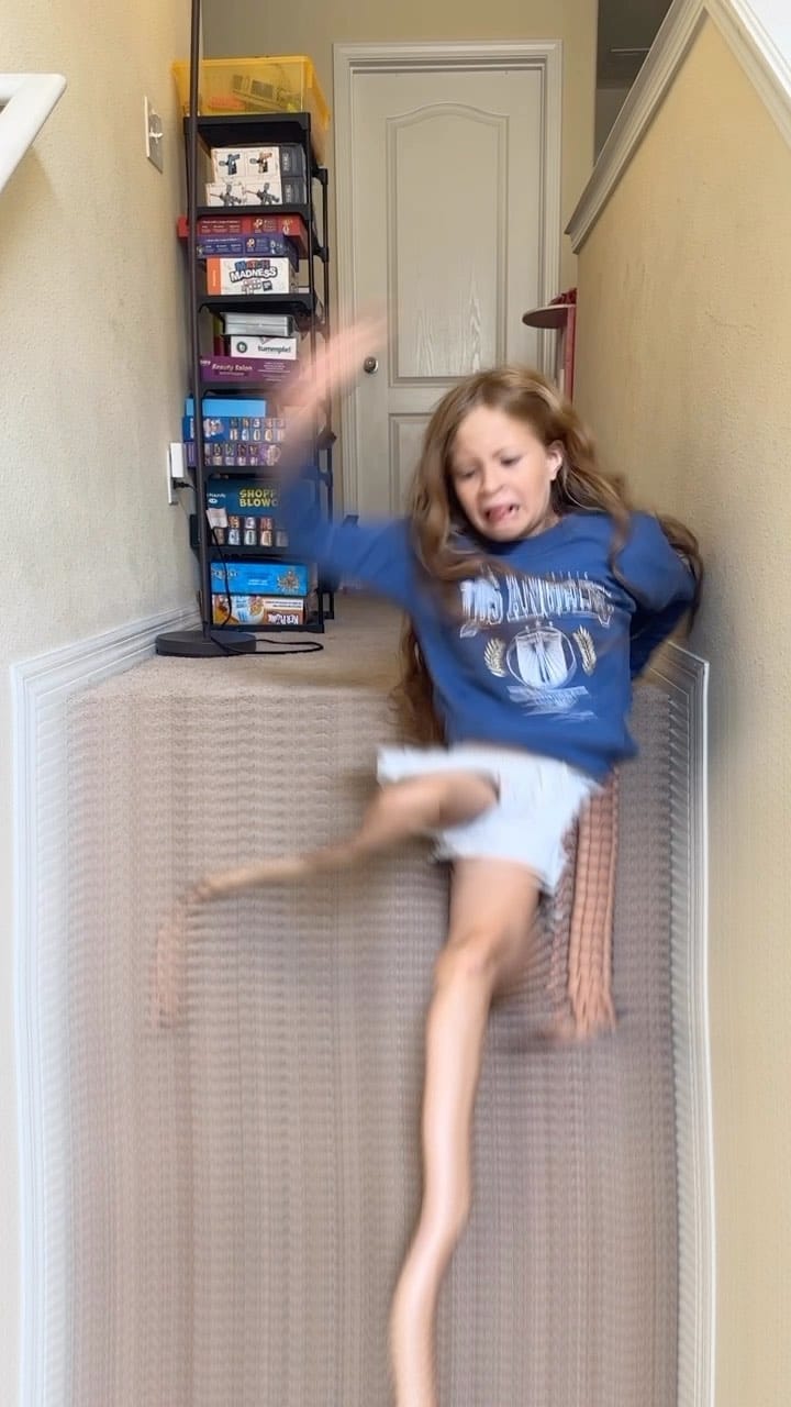 Post 8 by Elizabeth Siqueira on Instagram (video)