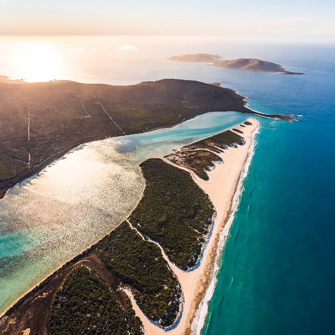 Post 3 by Beauty of Tasmania on Instagram (image)