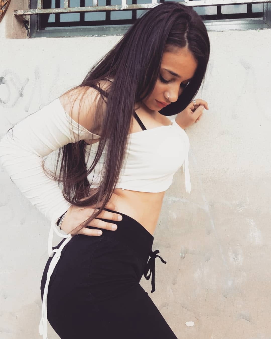 Post 1 by EVAĞĢEŁĮA on Instagram (image)