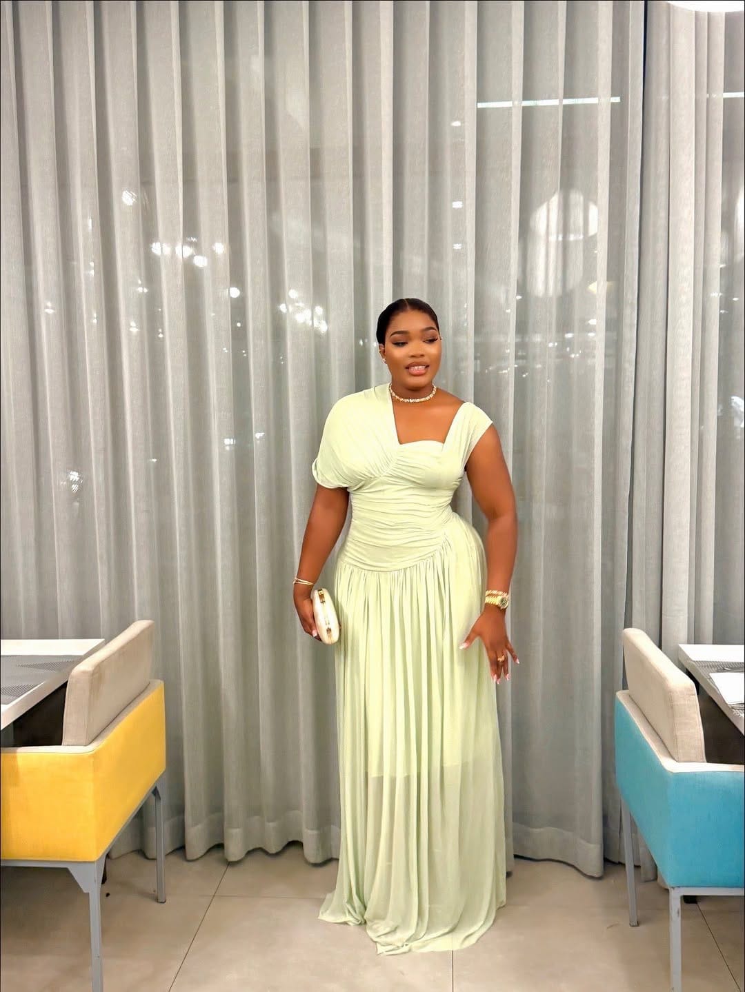 Post 1 by LIFESTYLE & FASHION | AISSI 🦋 on Instagram (carousel)