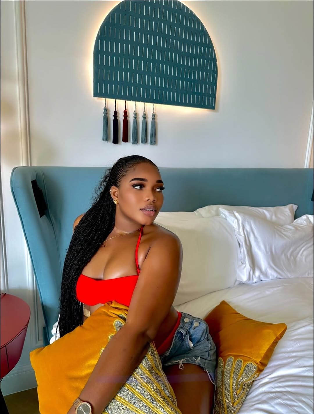 Post 4 by LIFESTYLE & FASHION | AISSI 🦋 on Instagram (carousel)