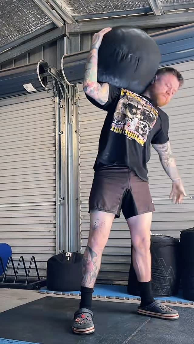 Post 5 by @dannystrongaf on Instagram (video)
