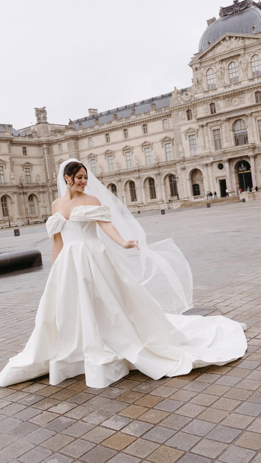 Post 7 by Victoria Studio on Instagram (video)
