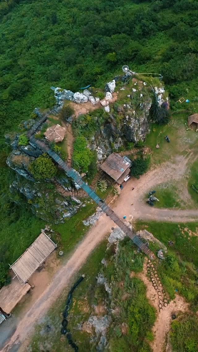 Post 2 by Arif Ikhwani on Instagram (video)