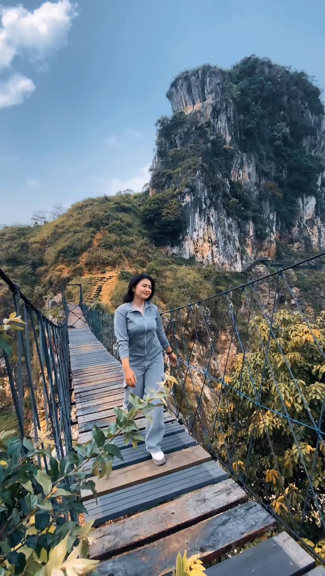 Post 4 by Arif Ikhwani on Instagram (video)