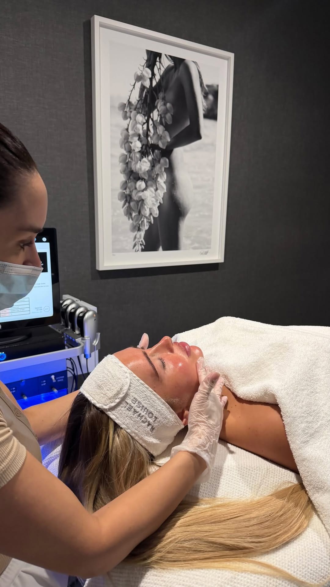 Post 1 by Rachael Louise Medispa on Instagram (video)