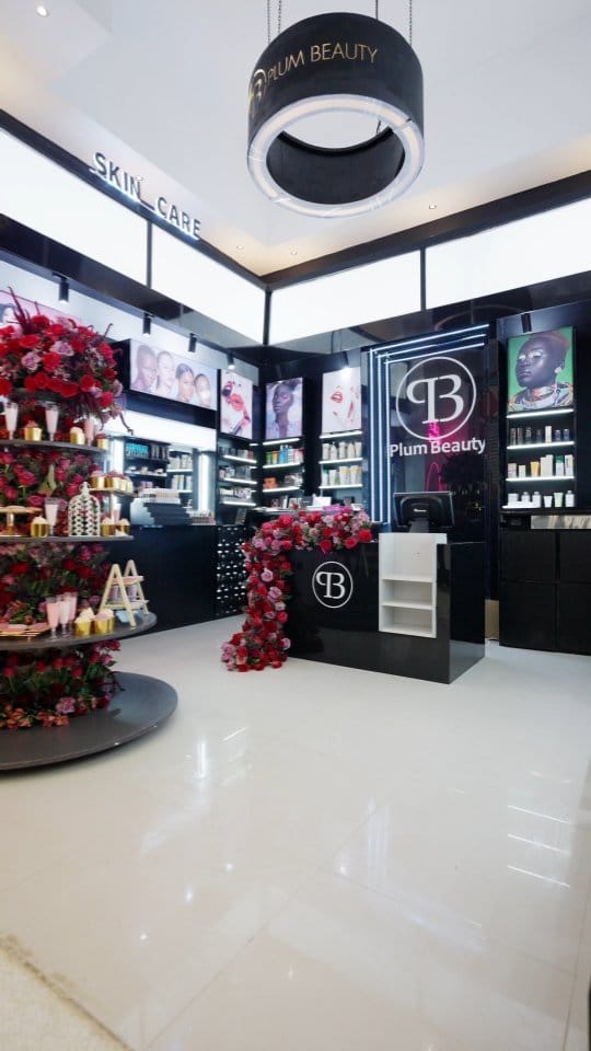 Post 10 by Plum Beauty on Instagram (video)