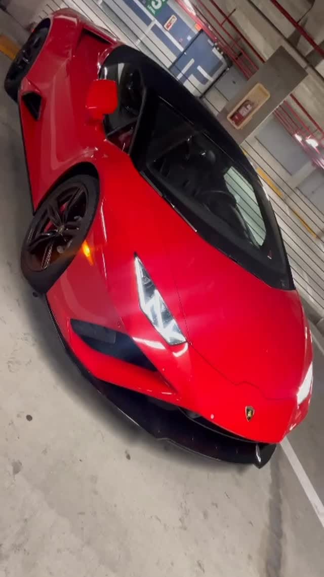 Post 7 by Ian Daniel Foster Lara on Instagram (video)