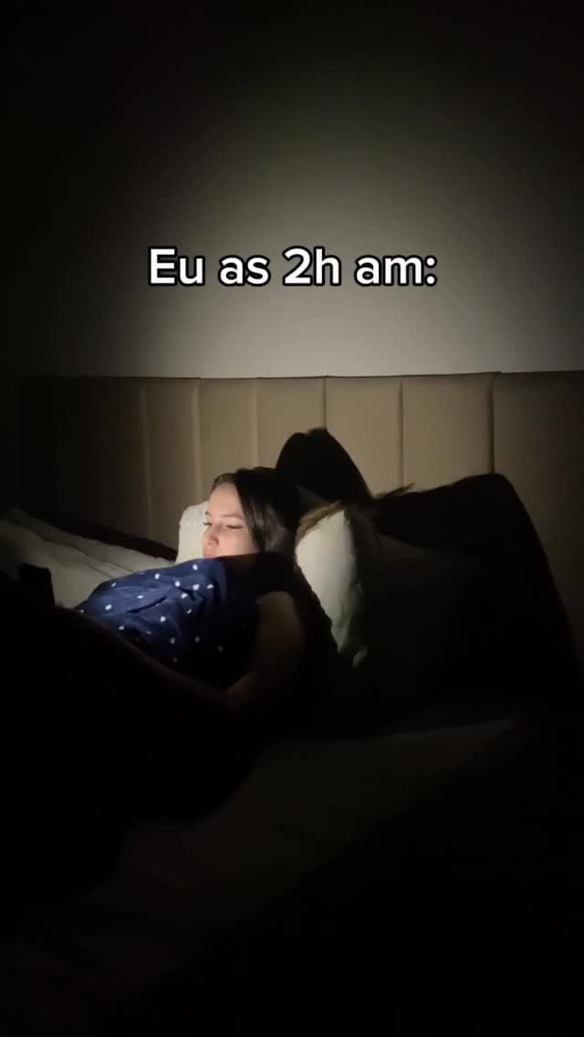 Post 3 by Victória  Queiroz on Instagram (video)