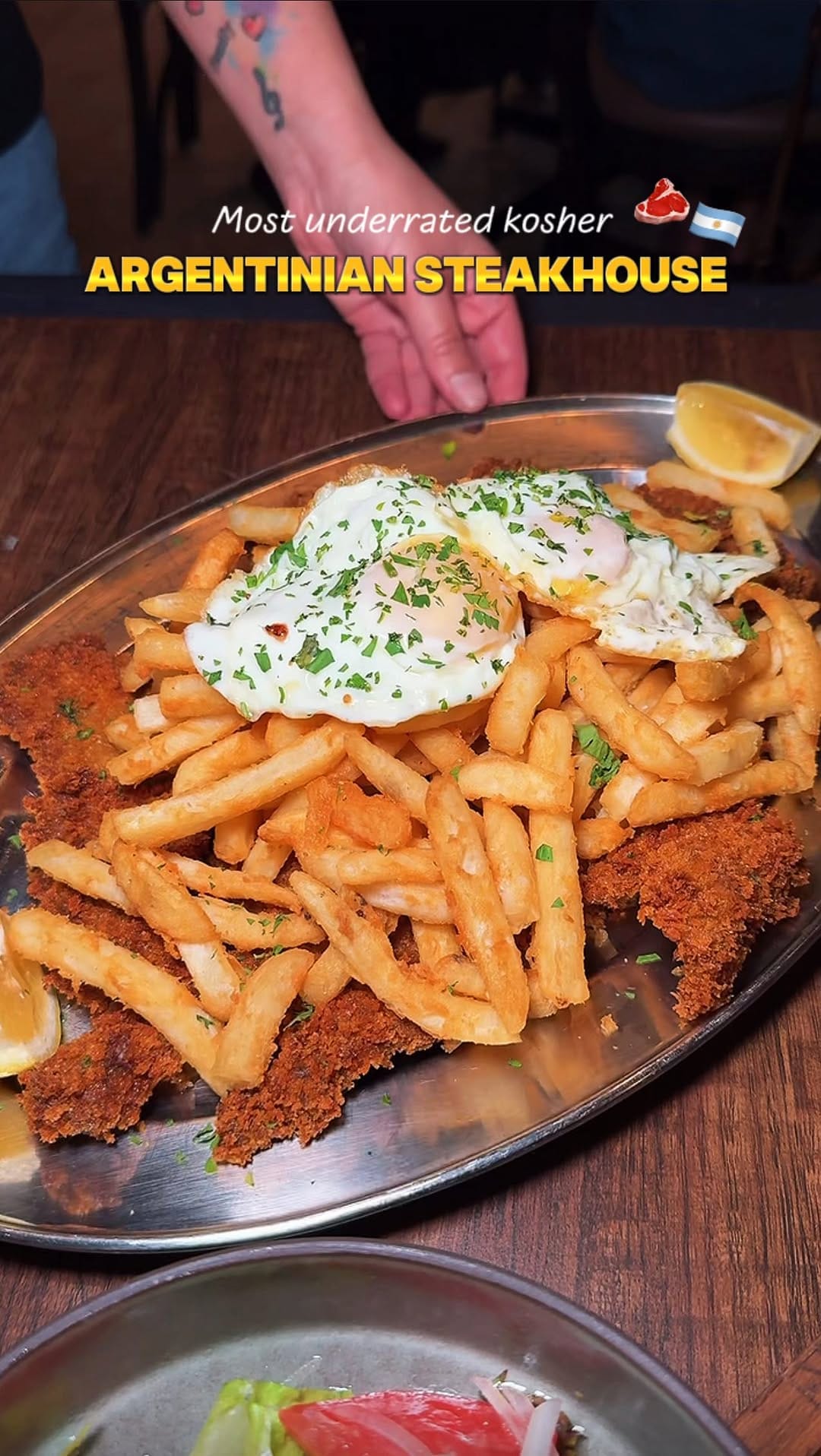 Post 6 by Kosher restaurants in Miami on Instagram (video)