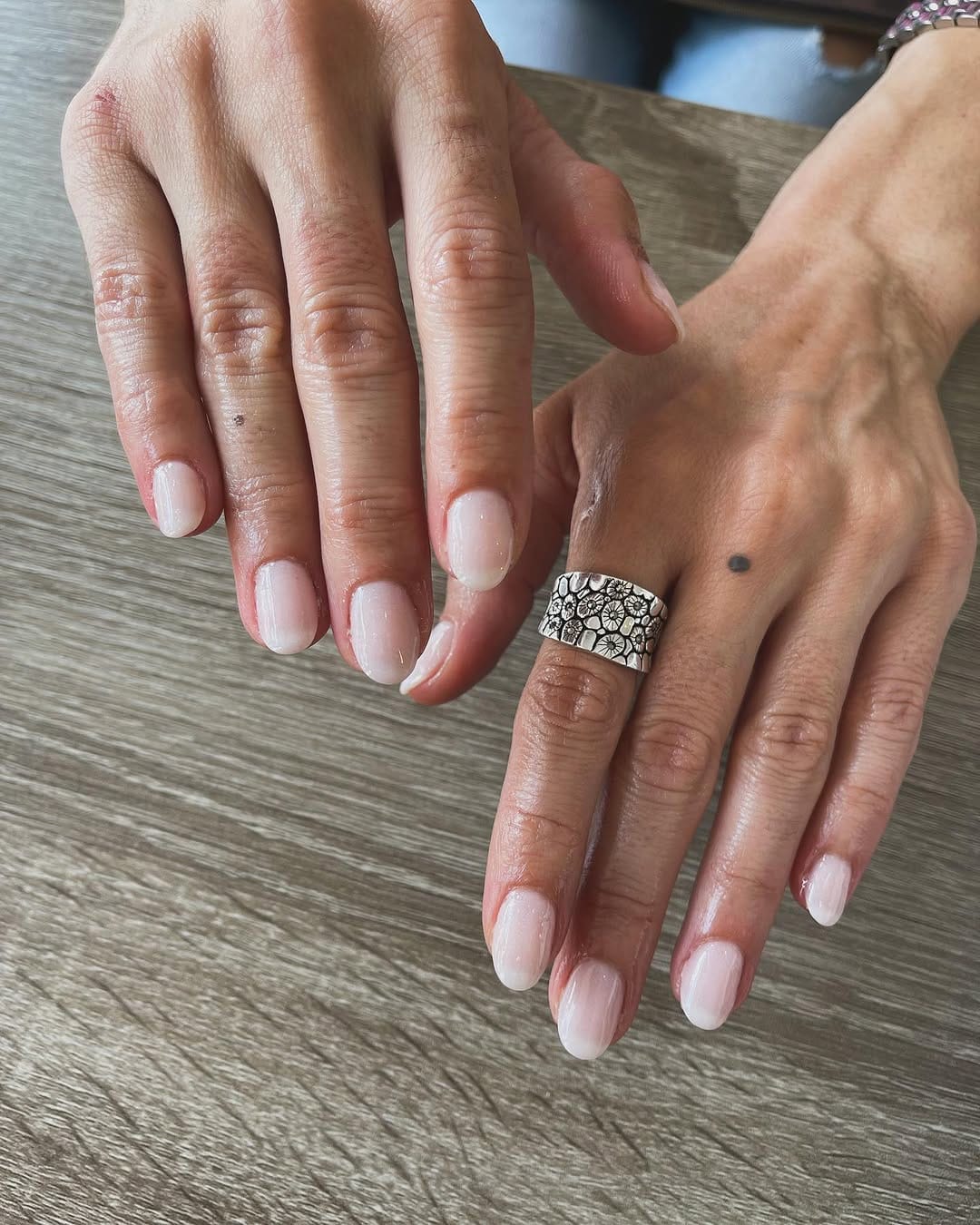 Post 8 by Besarta Nails & Beauty on Instagram (image)