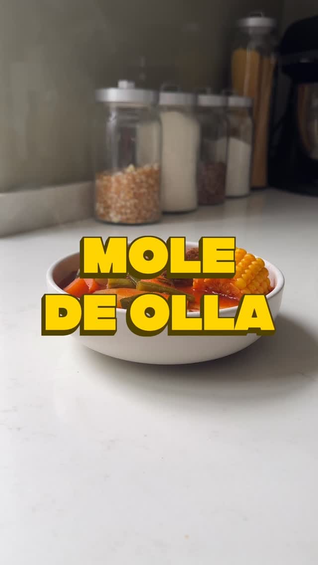 Post 4 by KARLA ZAZUETA on Instagram (video)