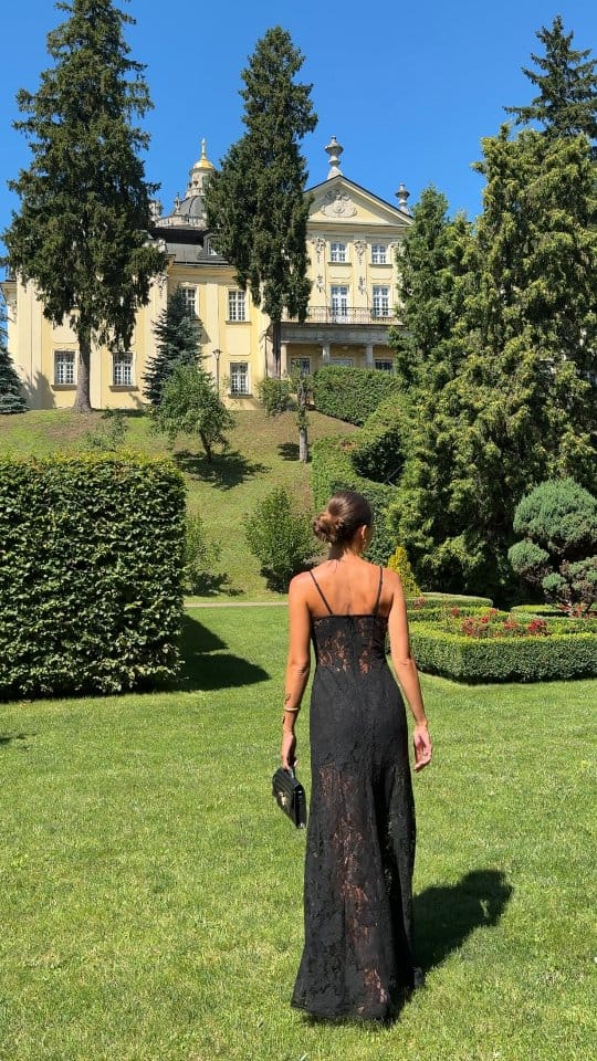 Post 3 by MARICHEVA 🇺🇦 Ukrainian brand est. 2018 on Instagram (video)