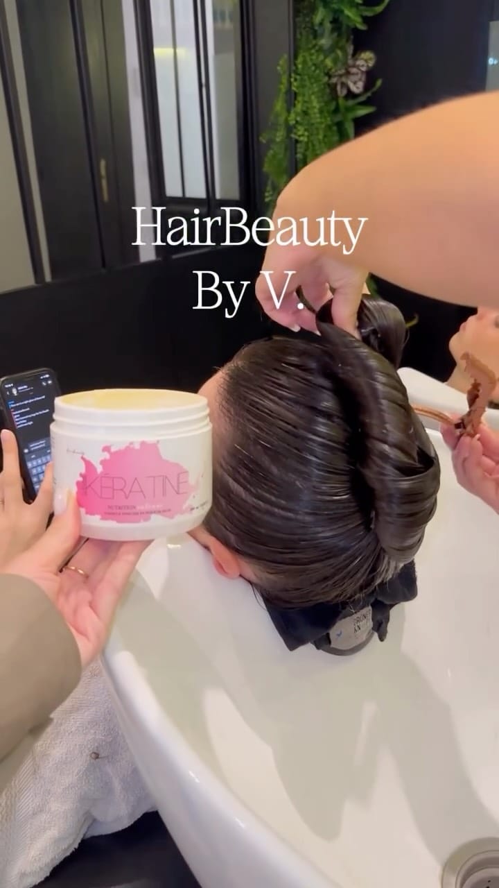 Post 9 by HAIR BEAUTY BY V on Instagram (video)