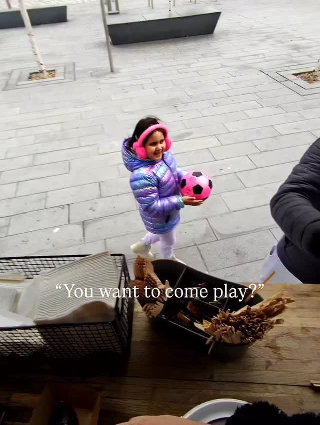 Post 7 by Heather Street Food on Instagram (video)