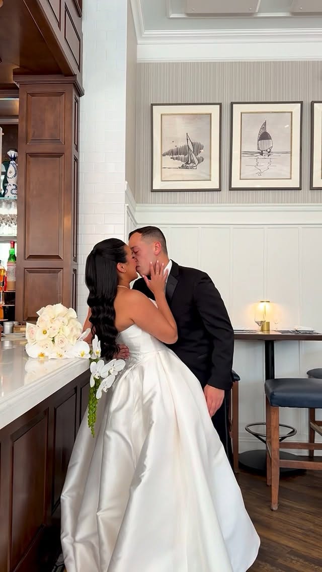 Post 1 by Bridal Hair & Makeup | VE on Instagram (video)