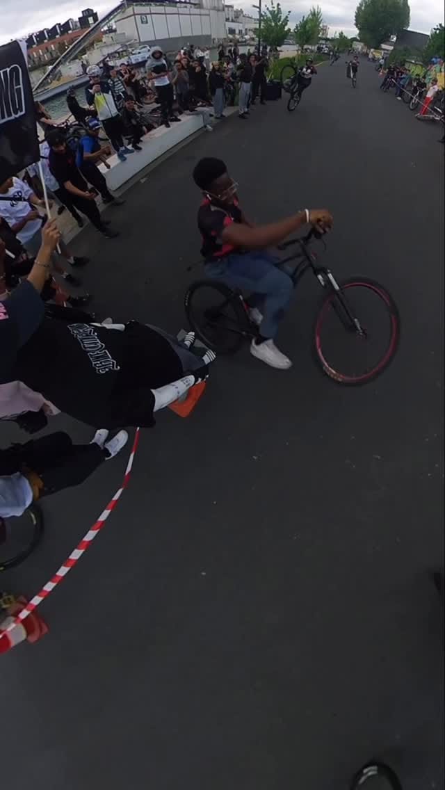 Post 9 by Cow-boy de la STREET 🤠 on Instagram (video)