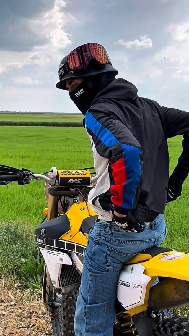 Post 3 by Cow-boy de la STREET 🤠 on Instagram (video)