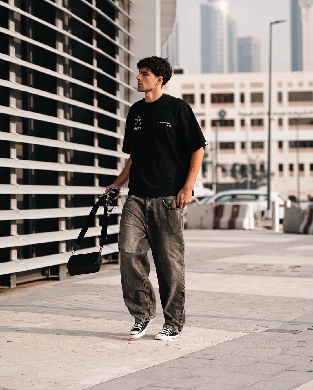 Post 7 by Taran Armstrong on Instagram (image)