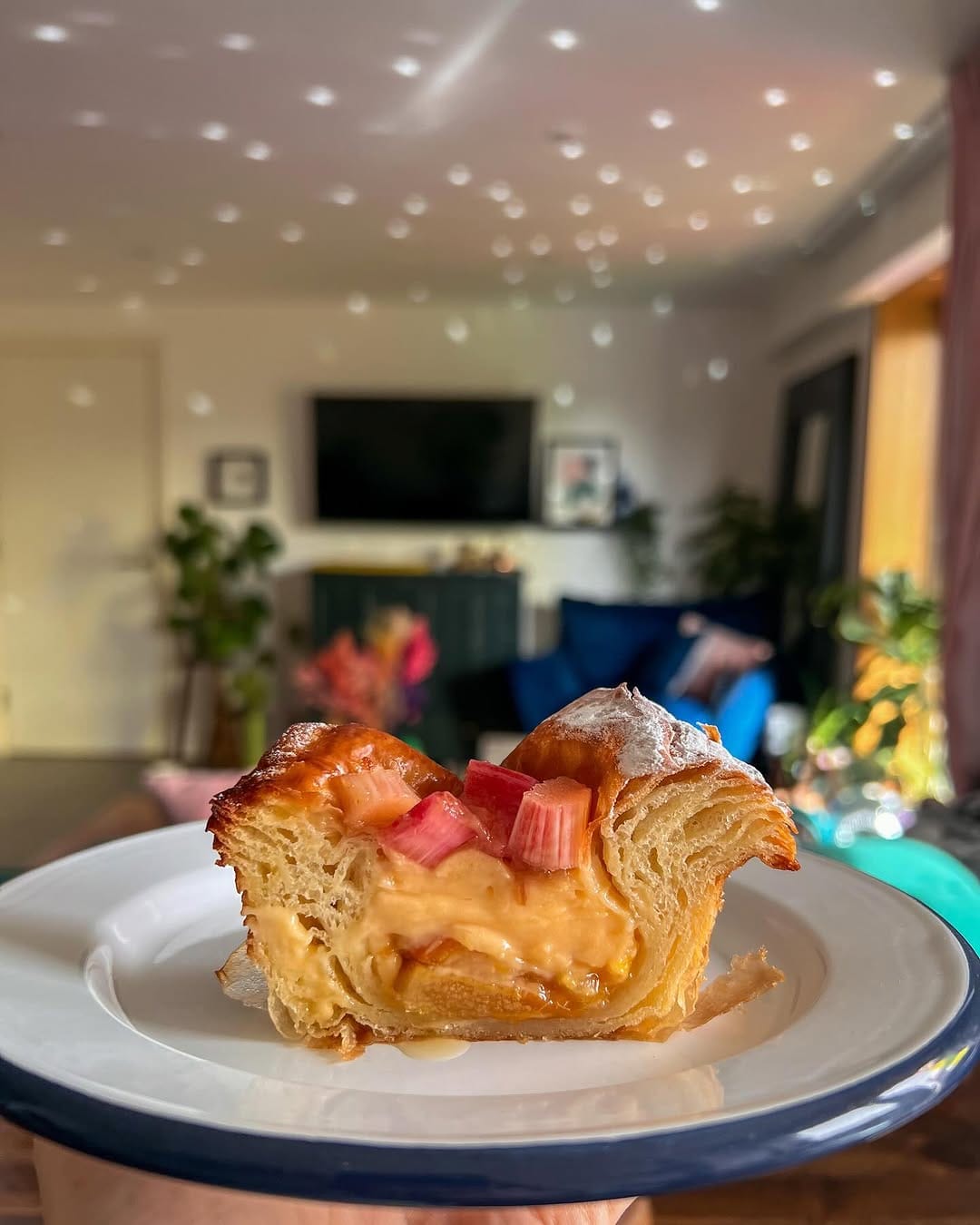 Post 8 by Marnie Llewelyn on Instagram (image)